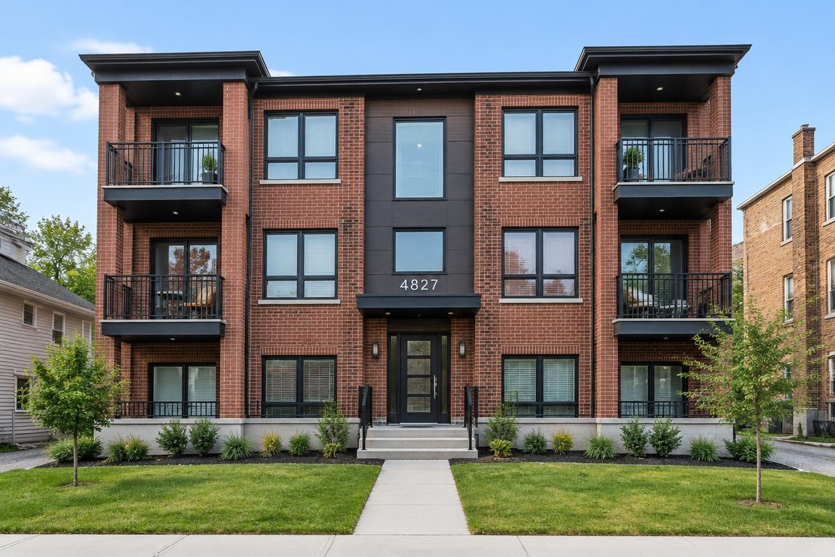 Fully Leased Brick Fourplex